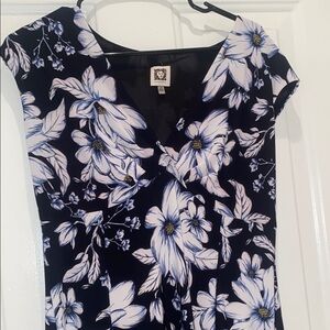 Anne Klein Blue & White Floral V-Neck Midi Dress